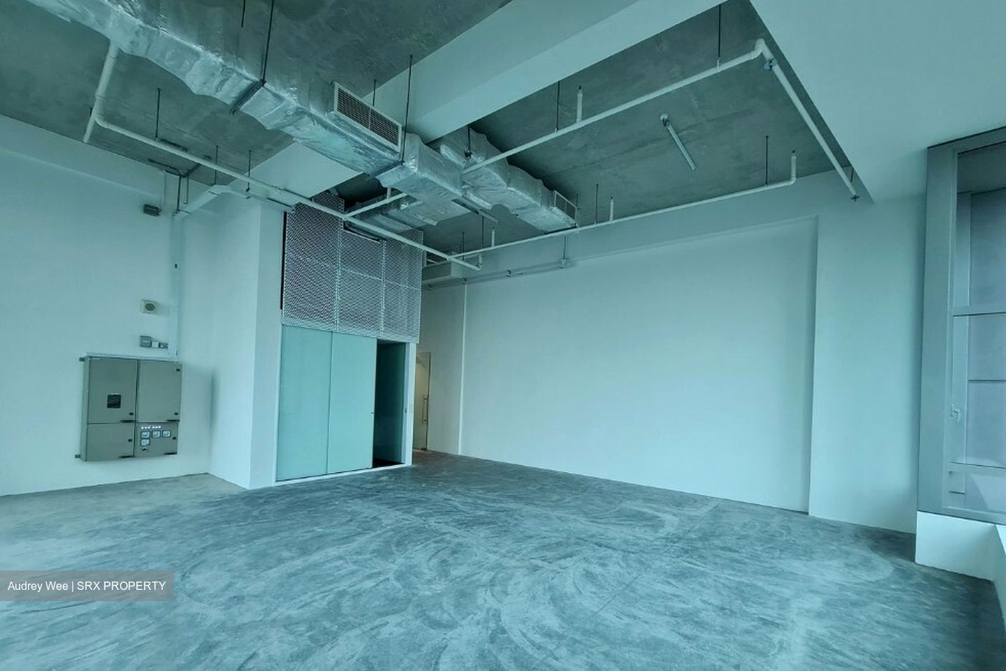 Arc 380 (D8), Office #504960921